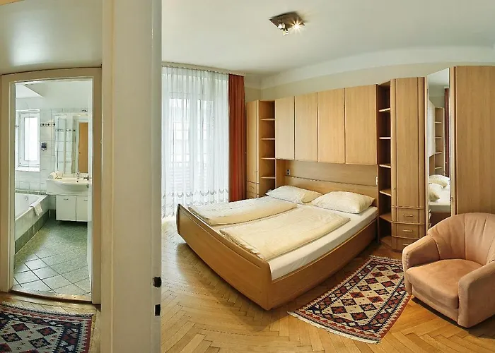 - Cav Hotel