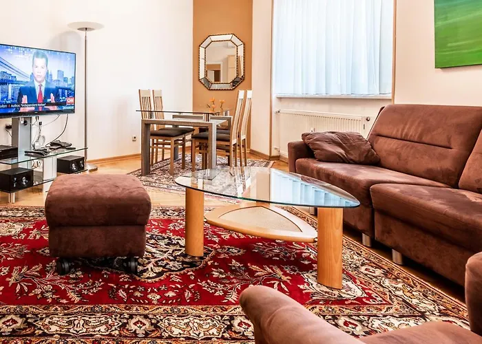 - Cav Hotel 4*
